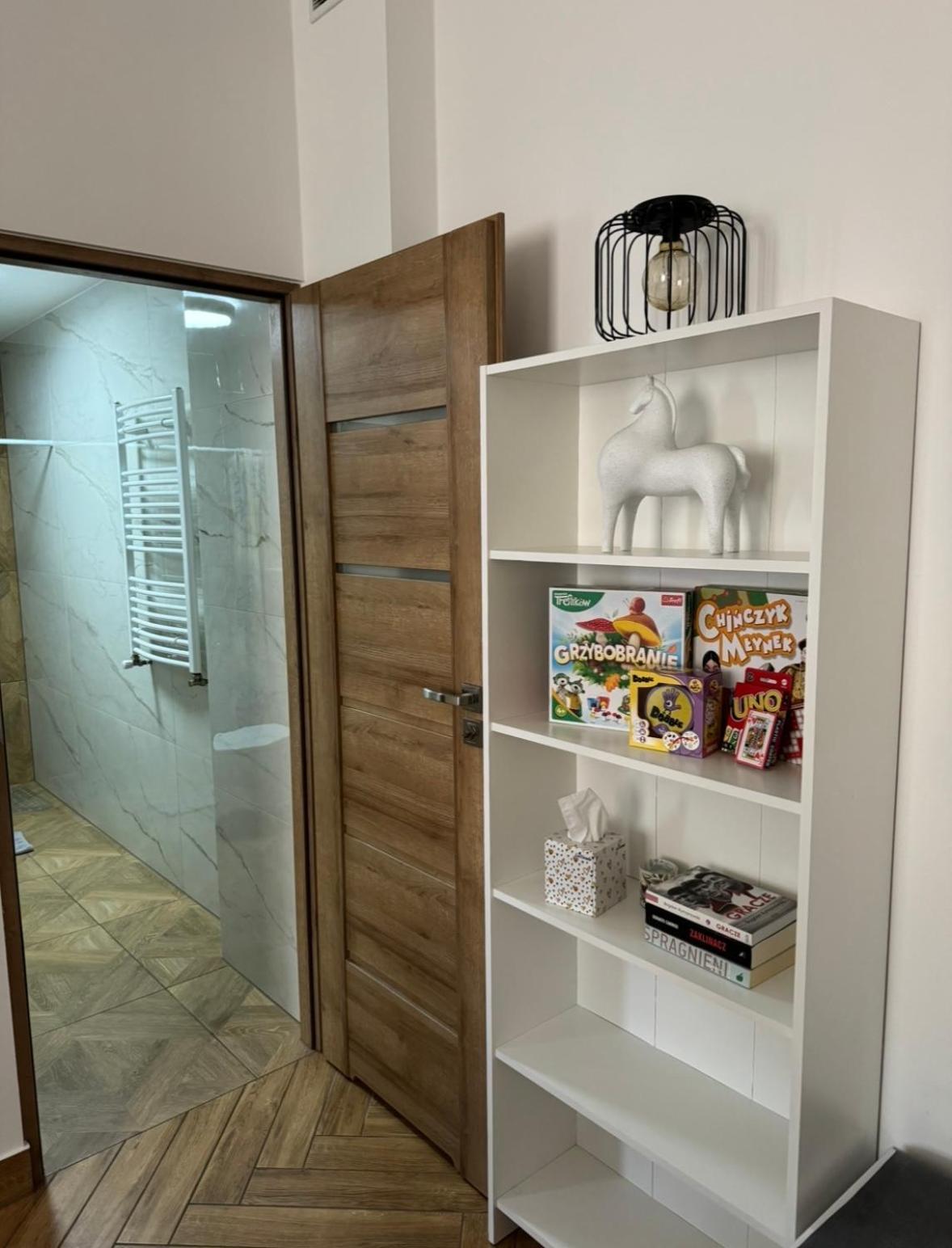 Dawna Mleczarnia Apartamenty Sosnowy โนวารูดา ภายนอก รูปภาพ